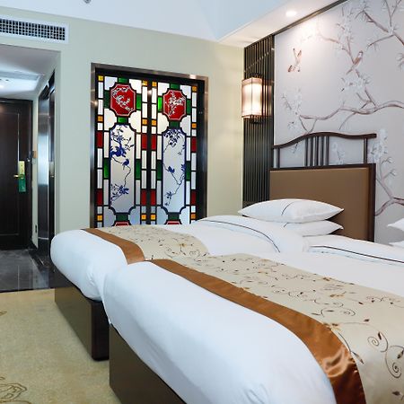 Guangdong Victory Hotel -Shamian Island Guangzhou Exterior photo