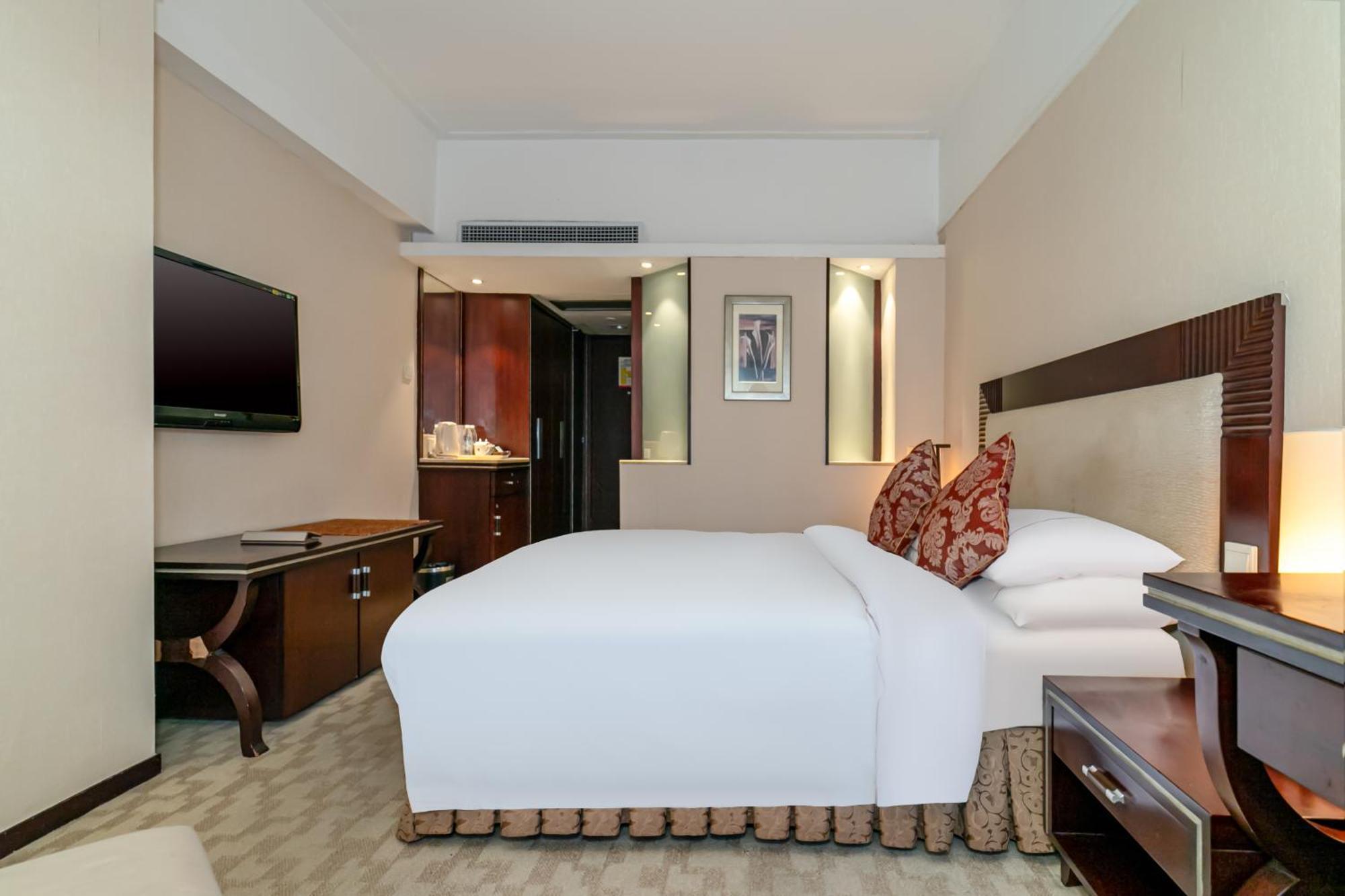 Guangdong Victory Hotel -Shamian Island Guangzhou Exterior photo